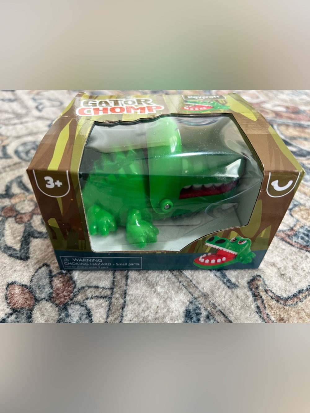 NWT ($5 Bundle ad) Gator Chomp Green Crocodile Bite Game